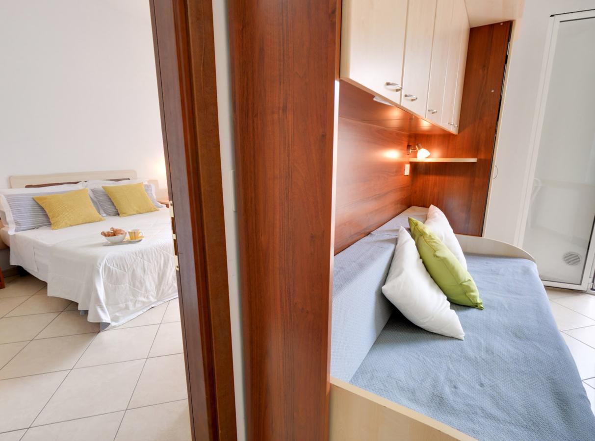 Residence Mediterraneo Rimini Exterior photo