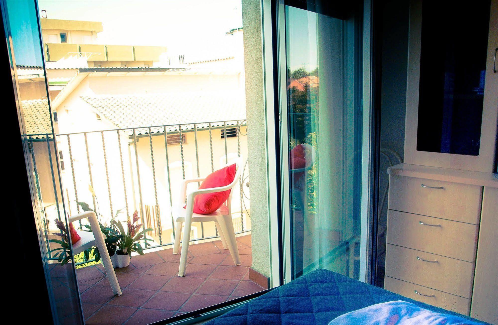 Residence Mediterraneo Rimini Exterior photo